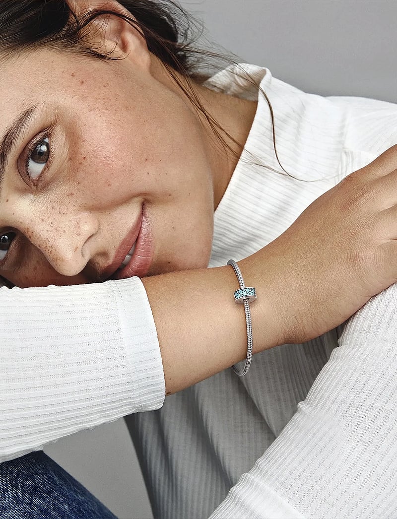 Pandora - Silver clip with teal cubic zirconia and silicone grip - hängen & berlocker - turquoise - 0