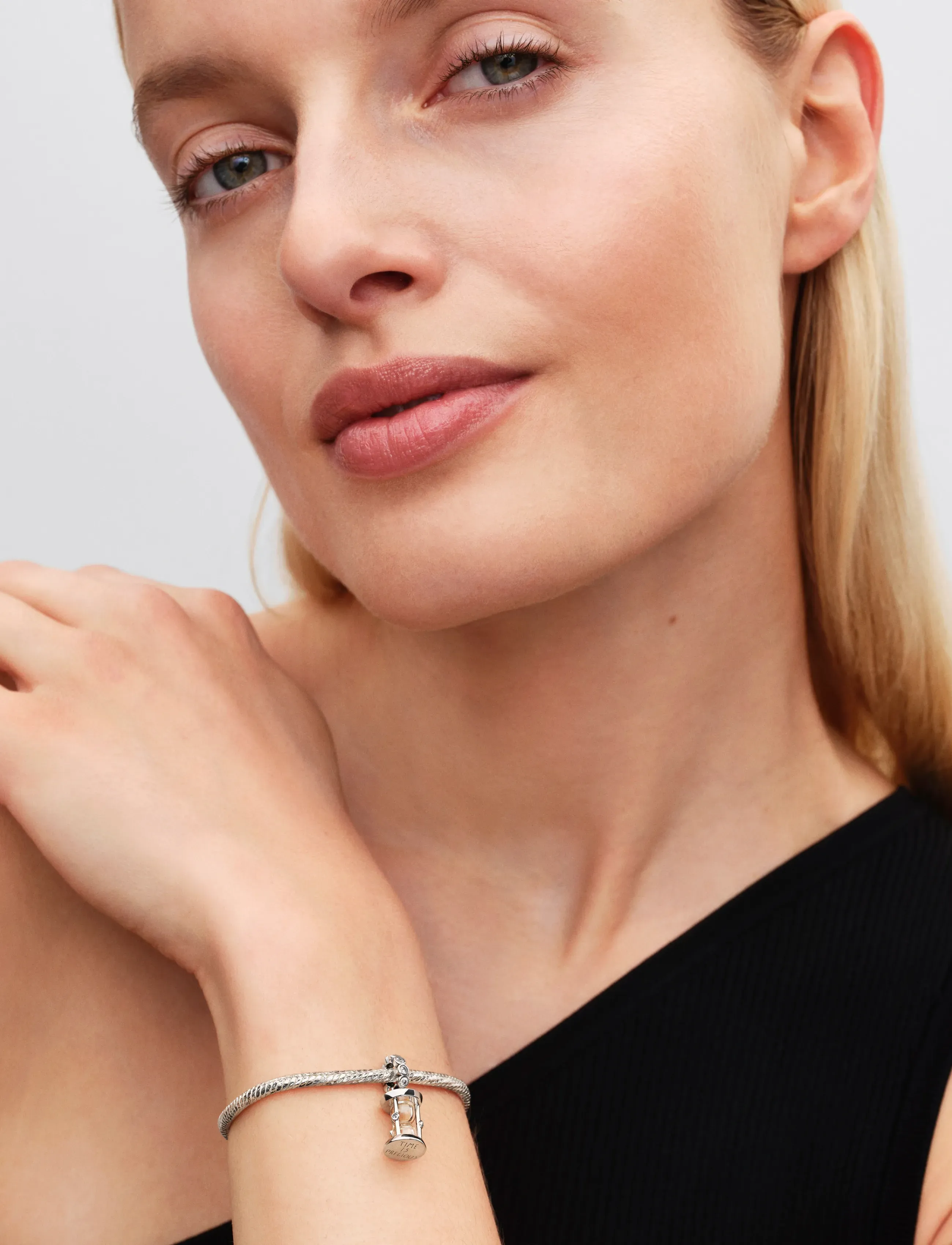 Pandora Hourglass Sterling Silver Dangle With Clear Cubic Zirconia And Glass, One Size, Jewellery, Silber - Pendants, Frauen