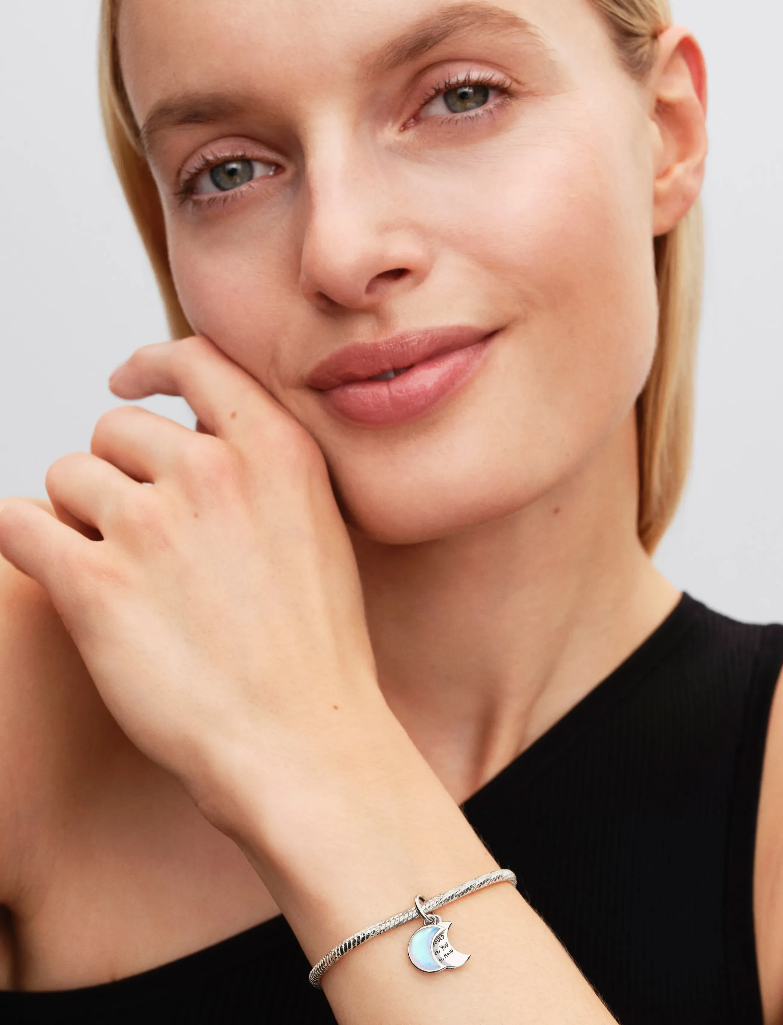 Pandora Moon Sterling Silver Double Dangle With Moonstone Iridescent Glass, One Size, Jewellery, Silber - Pendants, Frauen