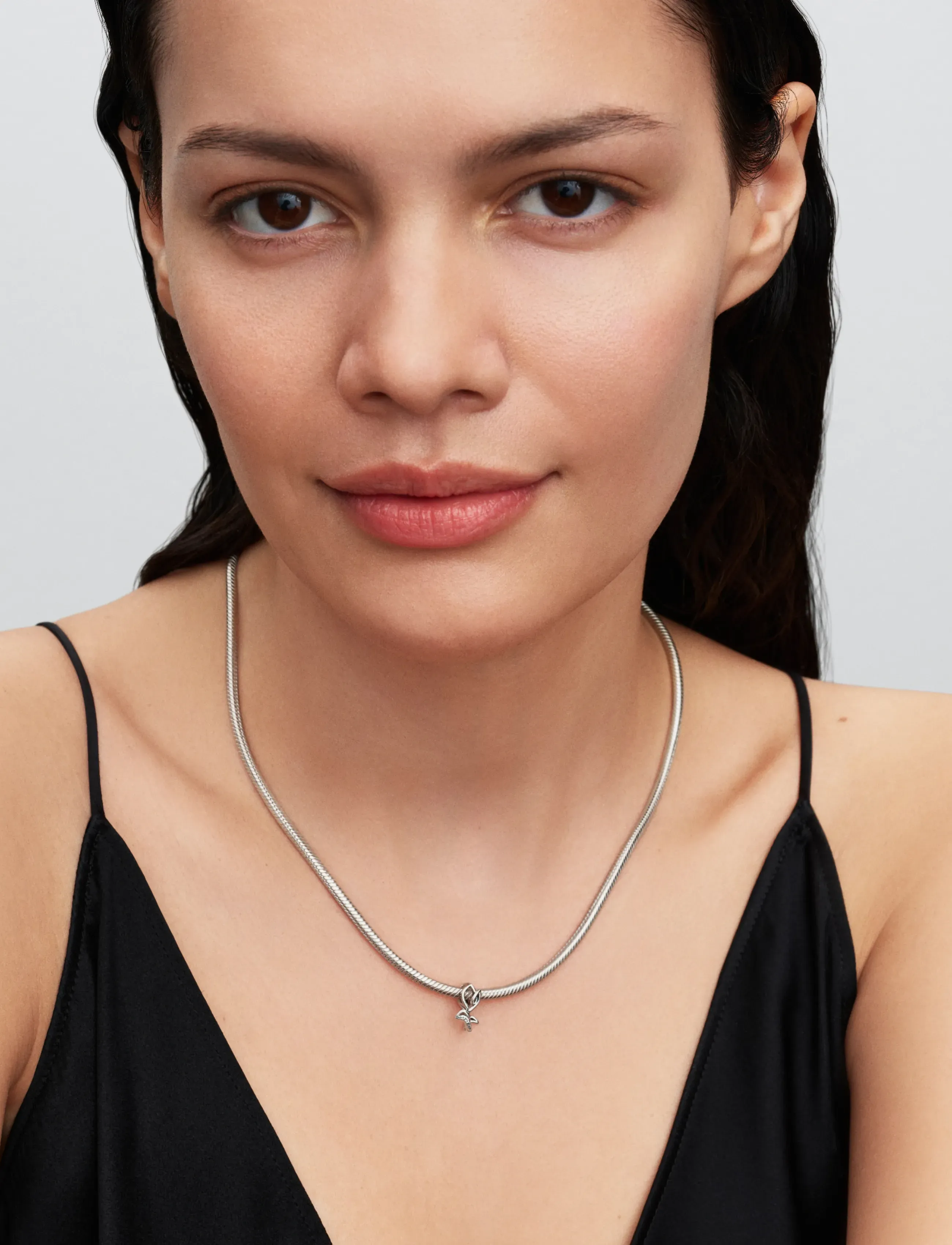 Tulip Openwork Charm