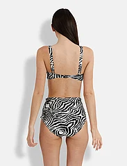 Panos Emporio - Zebra Chara Bottom - bikinio kelnaitės aukštu liemeniu - offwhite/black - 5