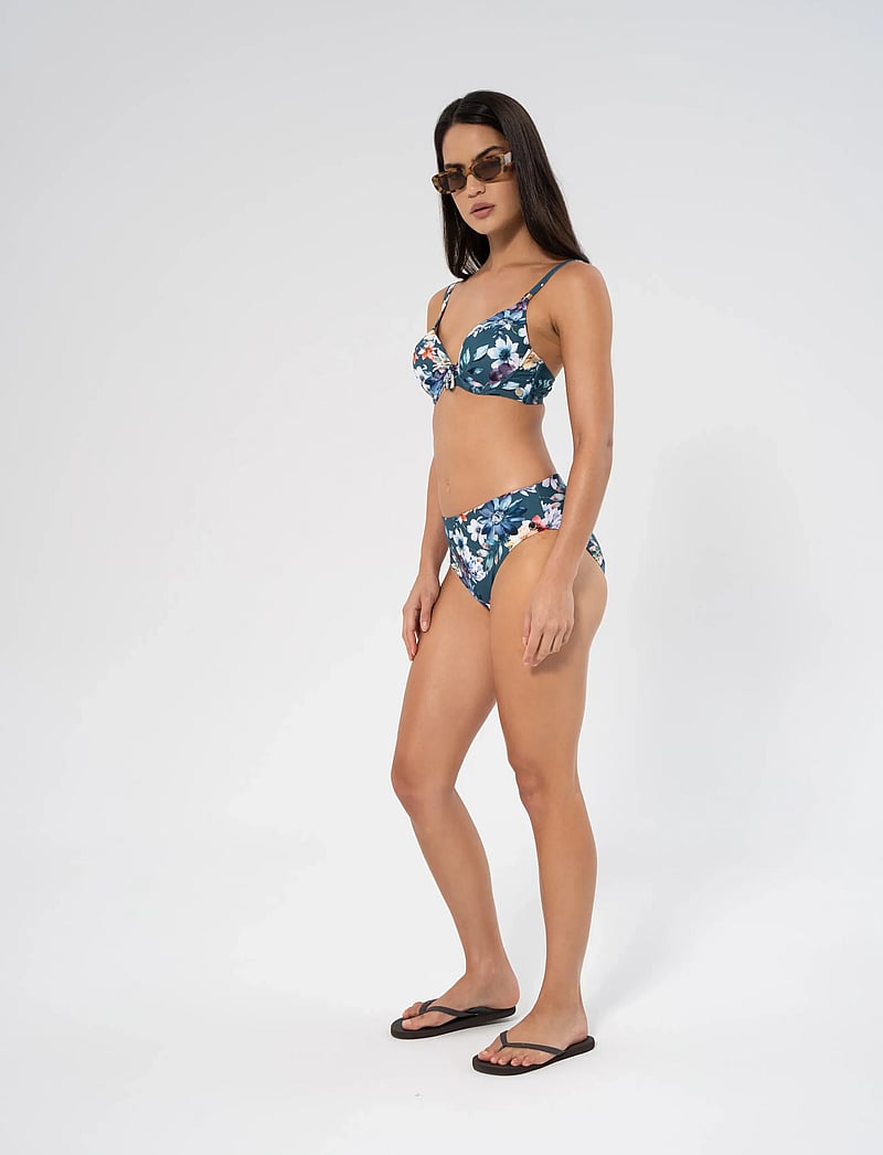 Panos Emporio - Fleur Lydia top - wired bikinitops - lagoon - 2