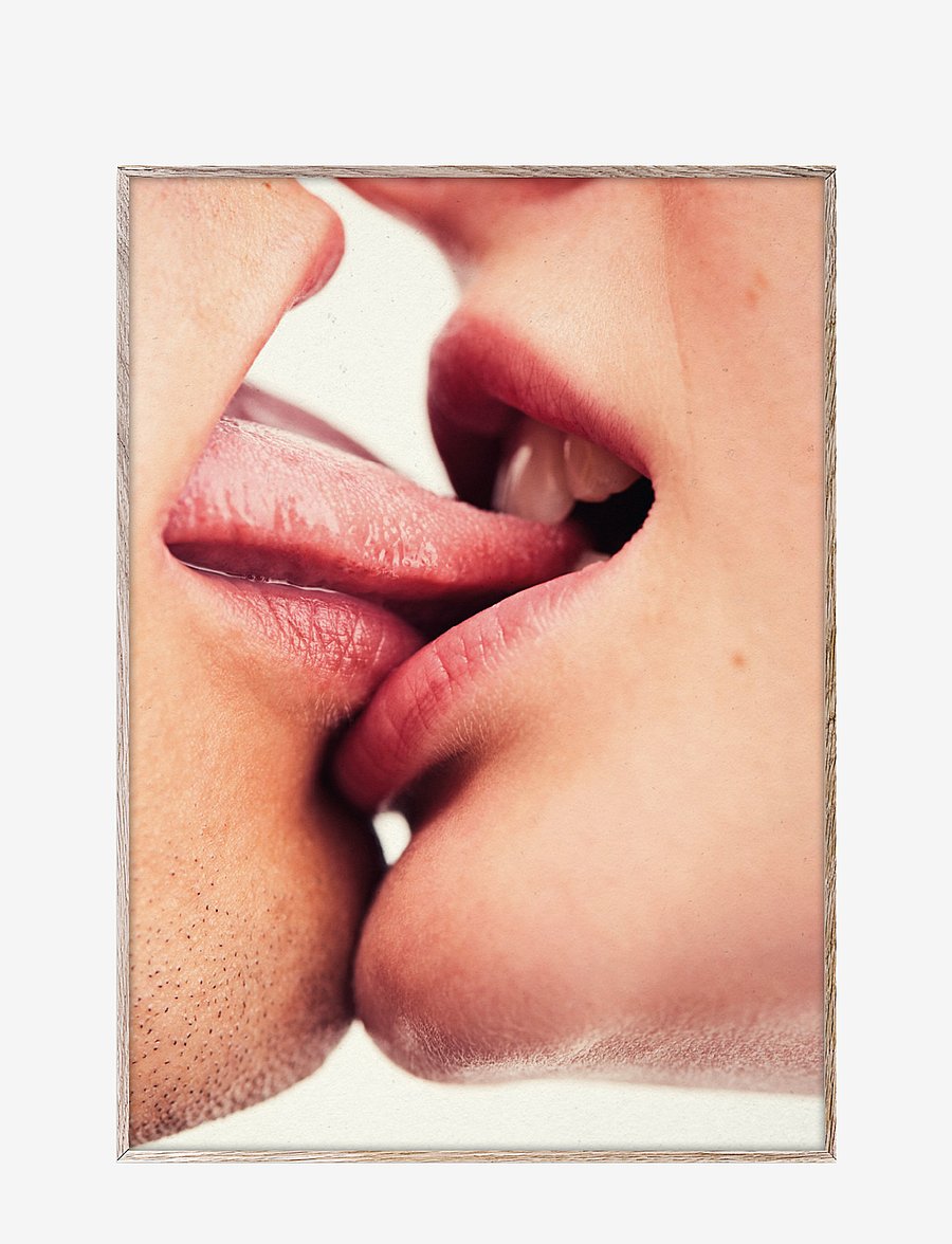 Paper Collective - The Kiss I 30x40 - fotografien - multi - 1