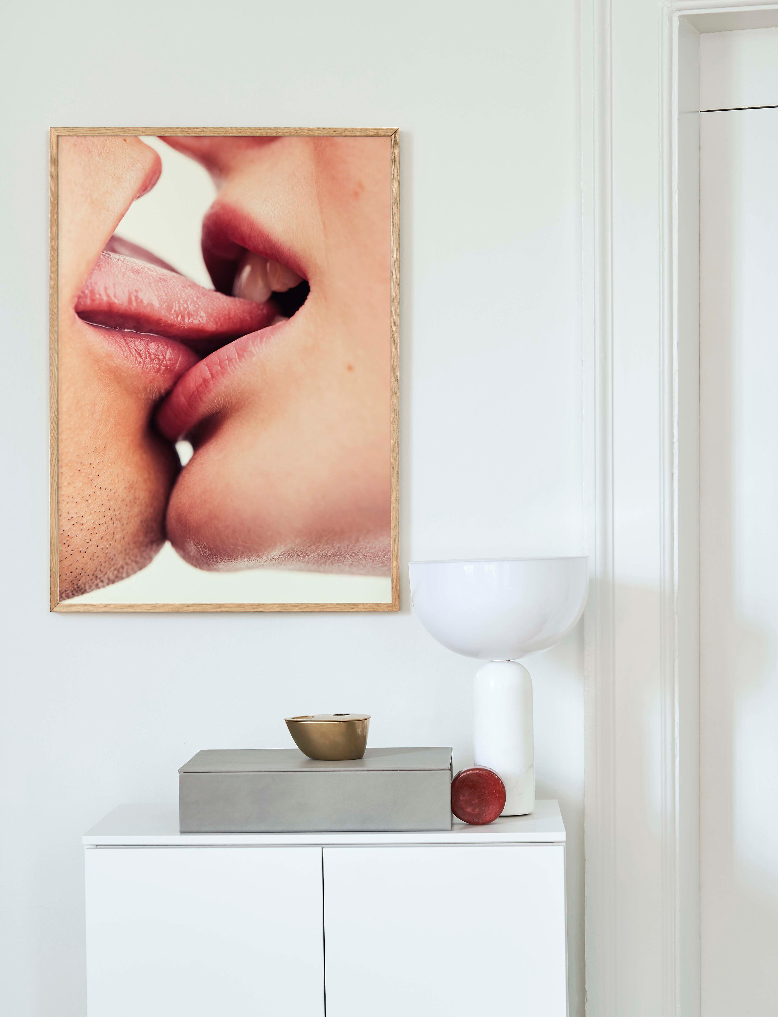 Paper Collective The Kiss I 30X40, 30X40 cm, Multi/patterned, Plakater > Fotografier, Unisex