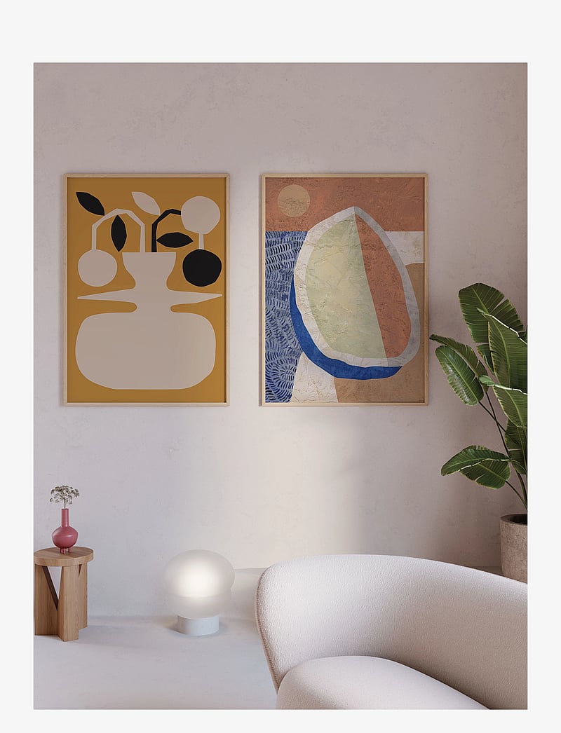 Paper Collective - Jarrón - illustratsioonid - orange, beige, black - 1