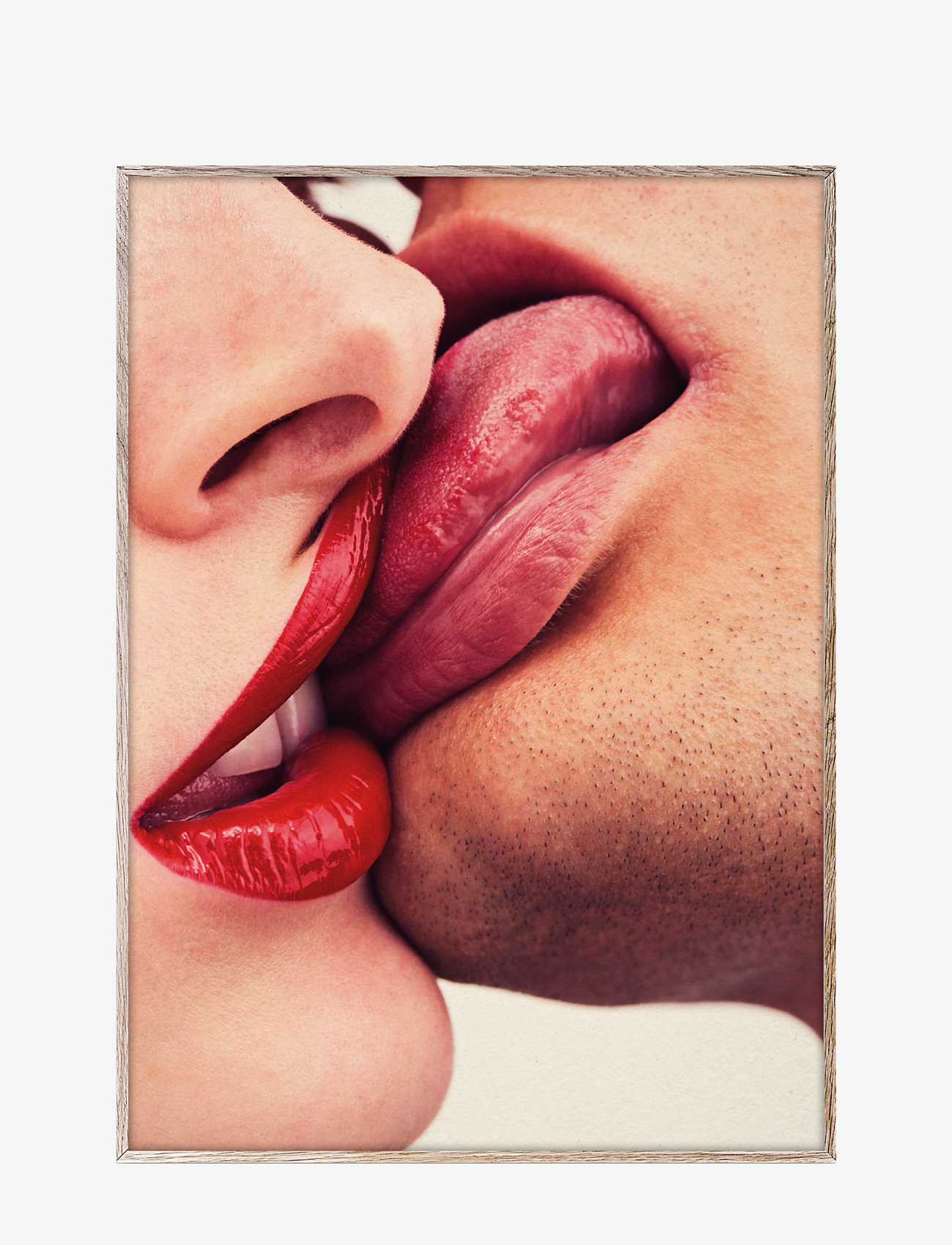 Paper Collective - The Kiss II - 70x100 - beige, red, white, black, pink - 0