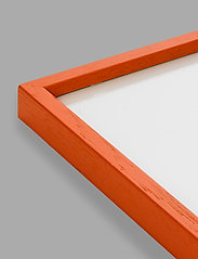 Paper Collective - Frame Orange plexi - 30x40 cm - bilderrahmen - orange - 1