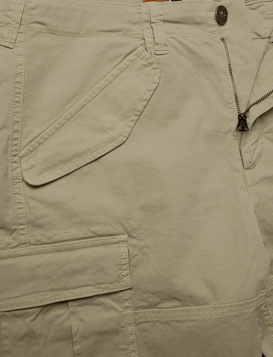 Parajumpers - Chip Jacket - cargo shorts - beige - 2