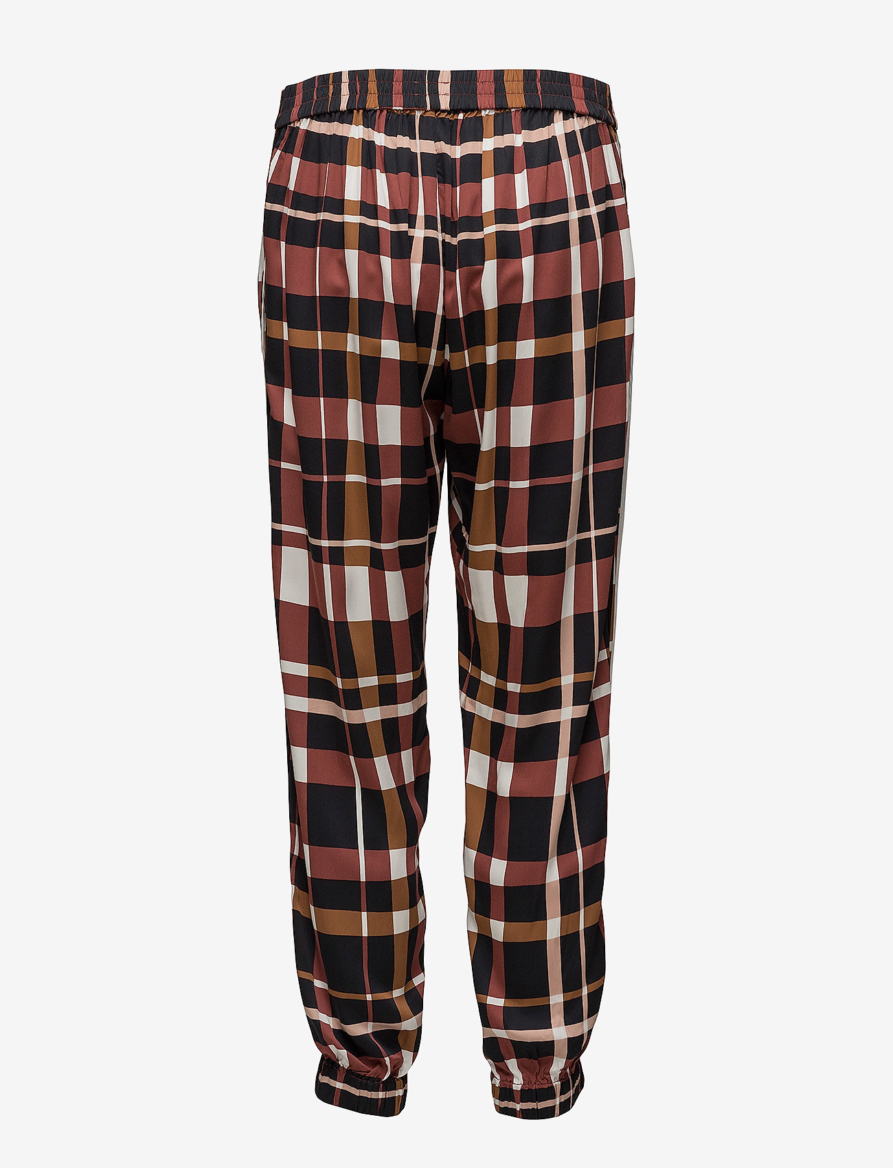 Part Two - Merris PA - artwork medium pink - 1