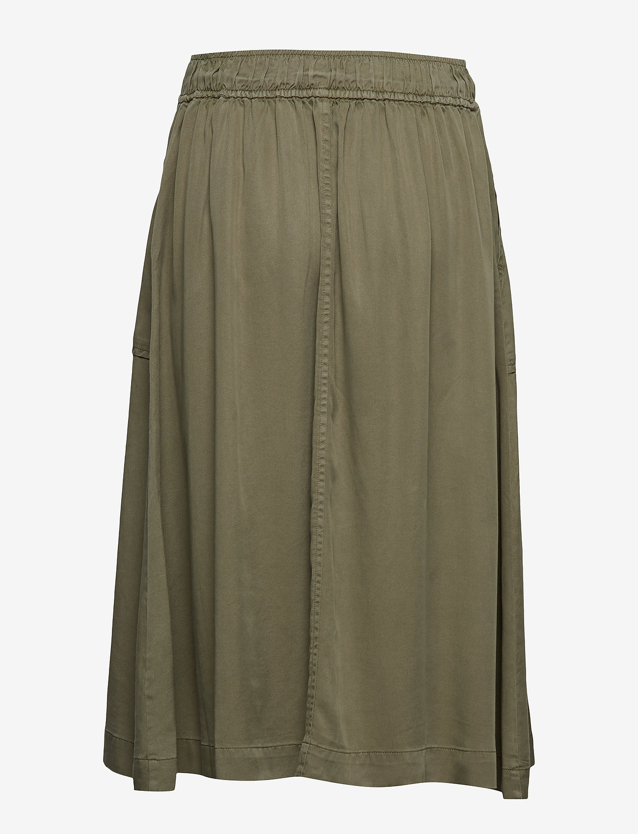 Part Two - Kevonna SK - vetiver - 1