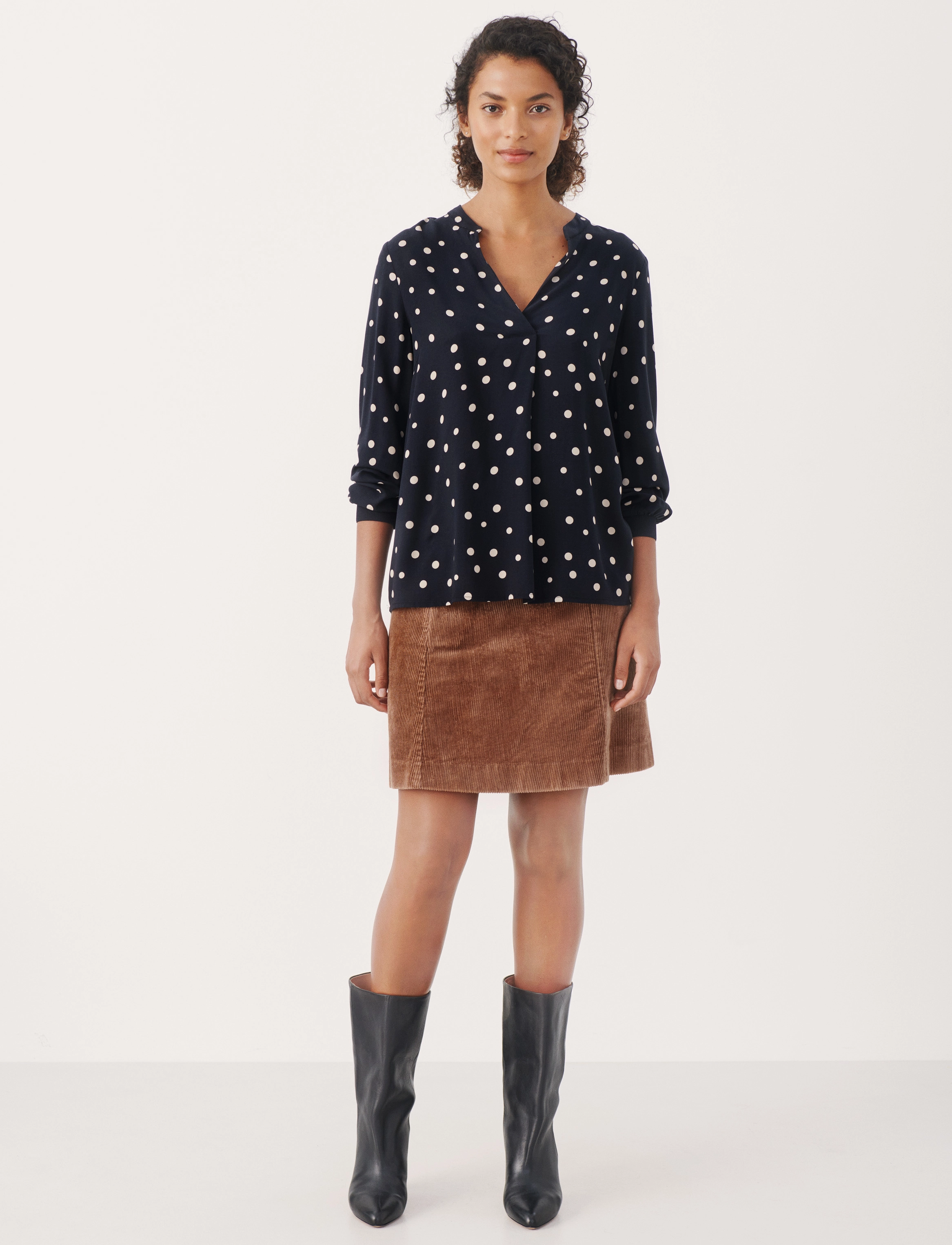 Part Two - TonniePW BL - dark navy dot - 3