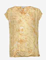 Part Two - CherPW BL - short-sleeved blouses - flower print w lyrex, yellow - 0