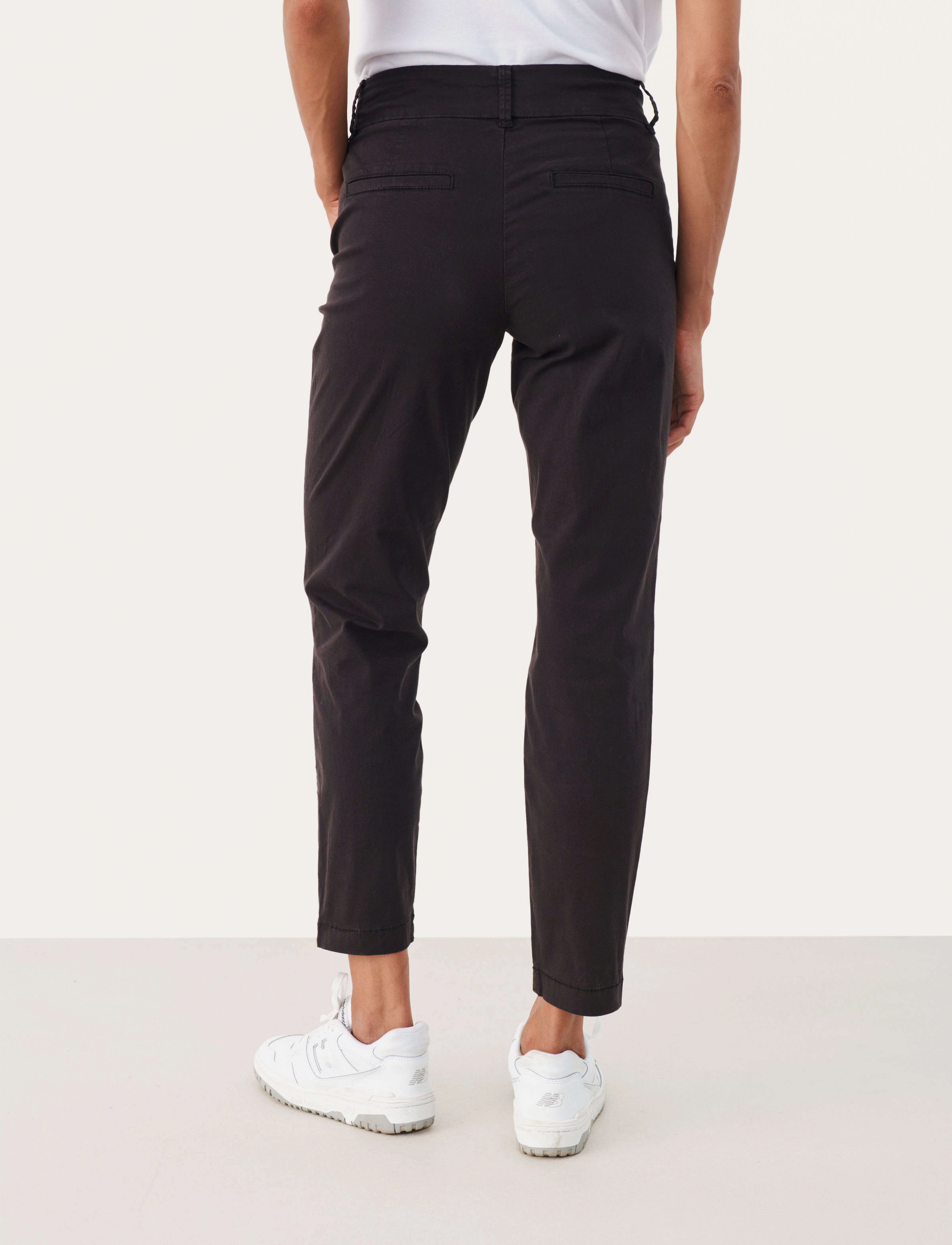Part Two - SoffysPW Fitted chino pants - slim fit bukser - black - 4