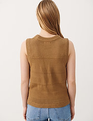 Part Two - JunettePW PU - knitted vests - tiger's eye - 4