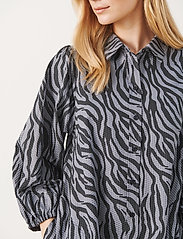 Part Two - EleinaPW DR - shirt dresses - stormy weather zebra print - 5