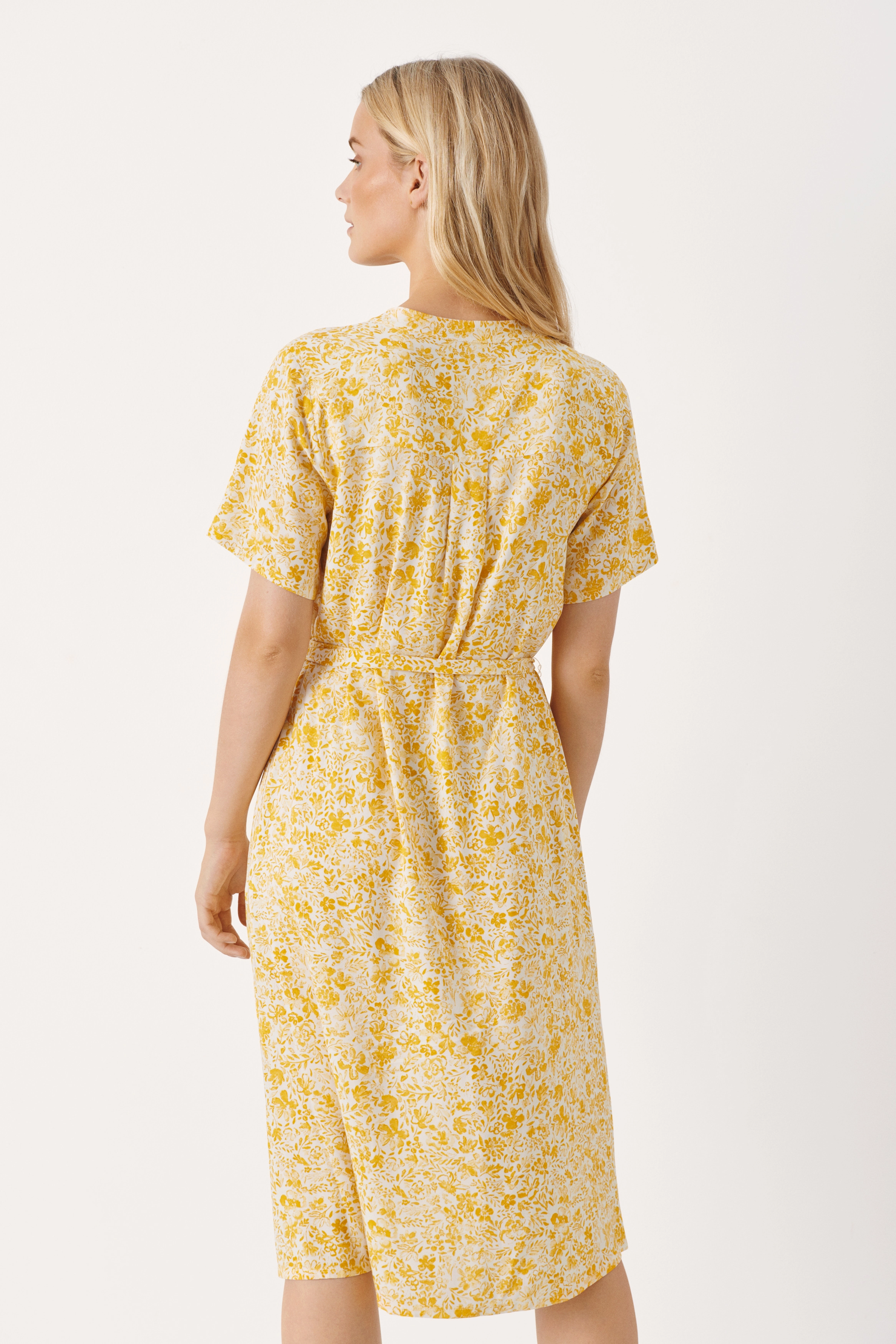 Part Two - PawaPW DR - yellow painted flower - 4