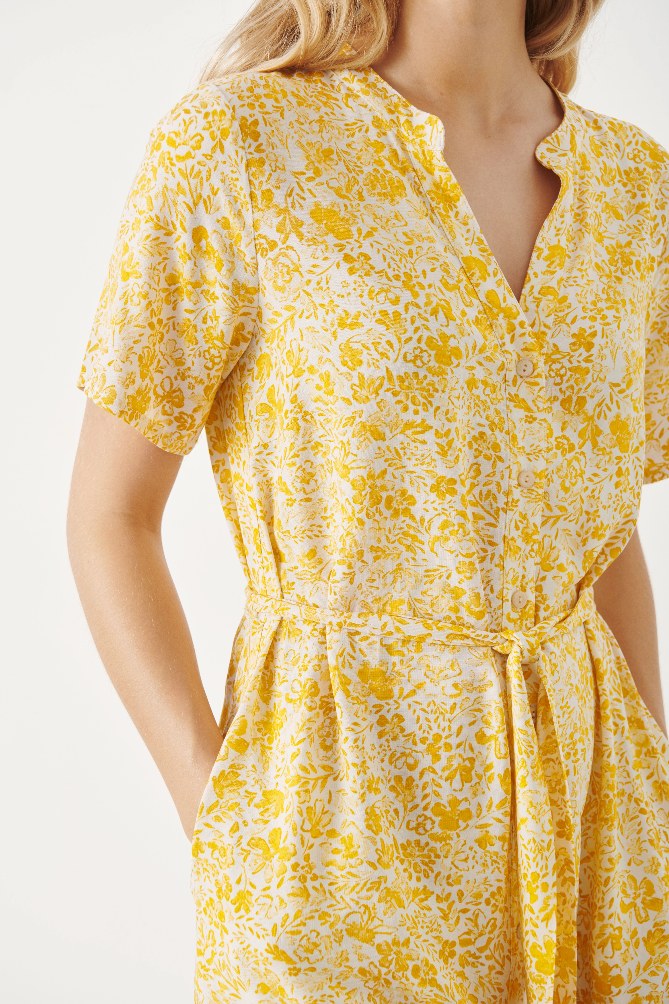 Part Two - PawaPW DR - yellow painted flower - 5
