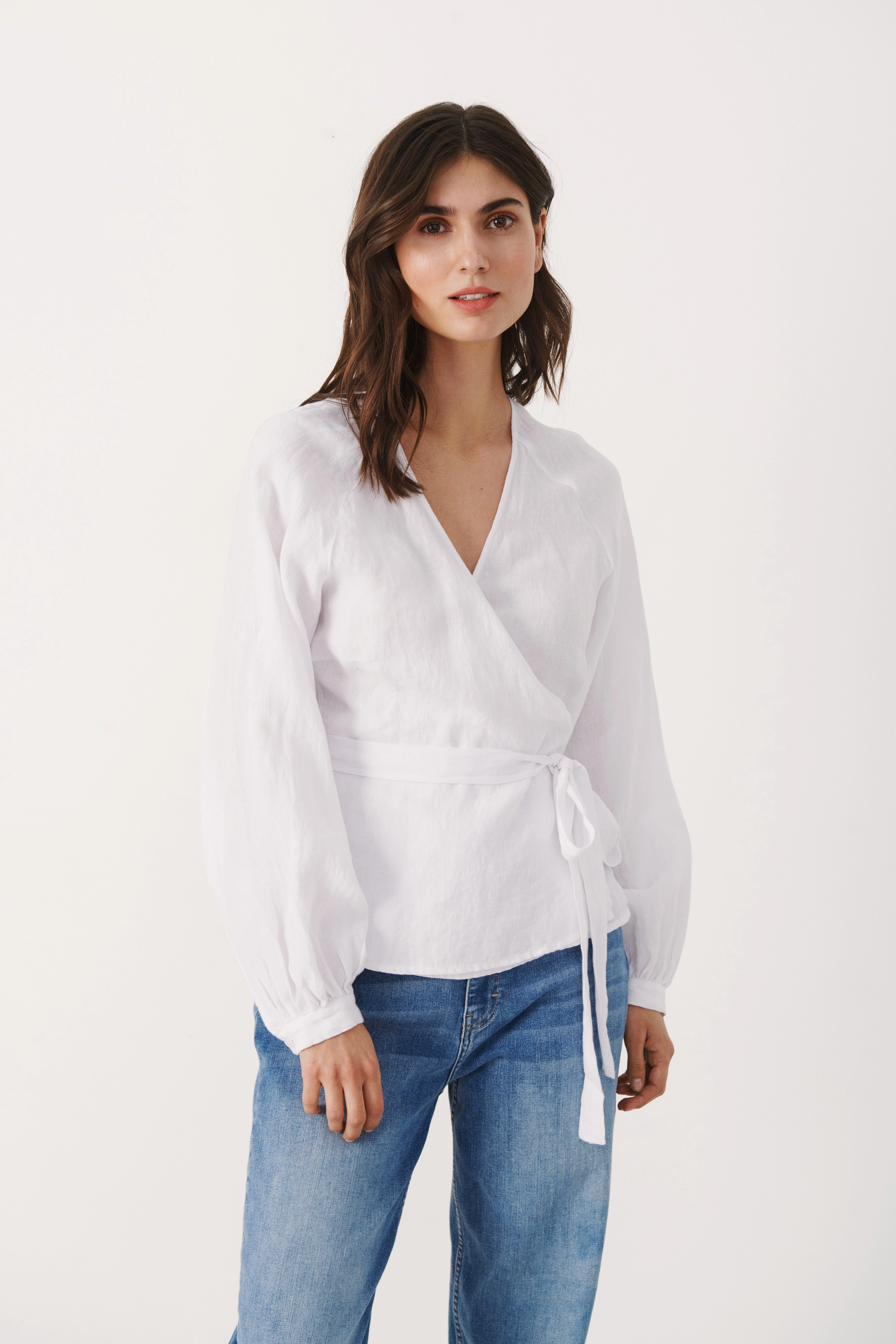 Part Two - NerminPW BL - bright white - 2