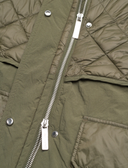 Part Two - RikaPW OTW - spring jackets - grape leaf color block - 4