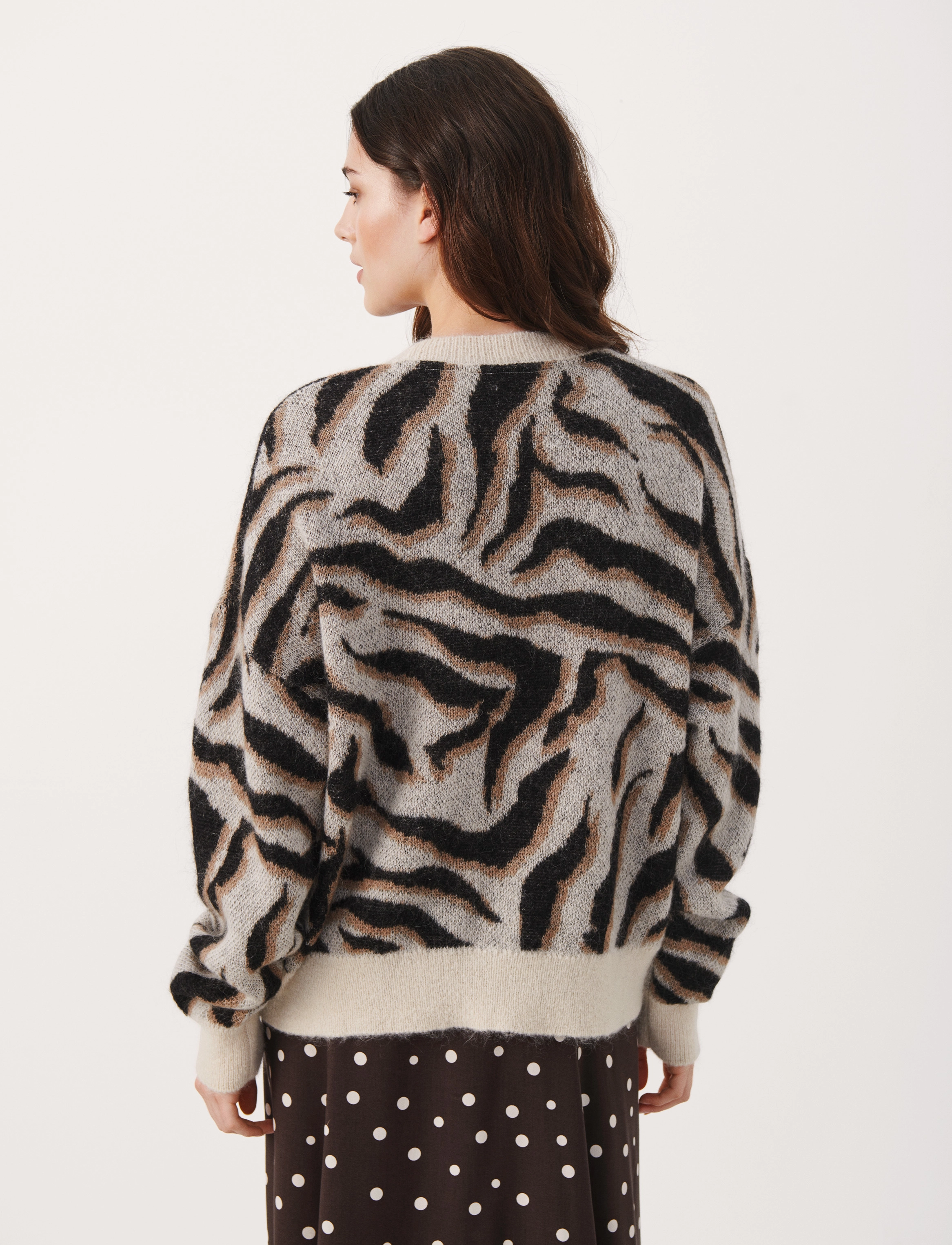 Part Two - RanimPW PU - black jaquard - 4