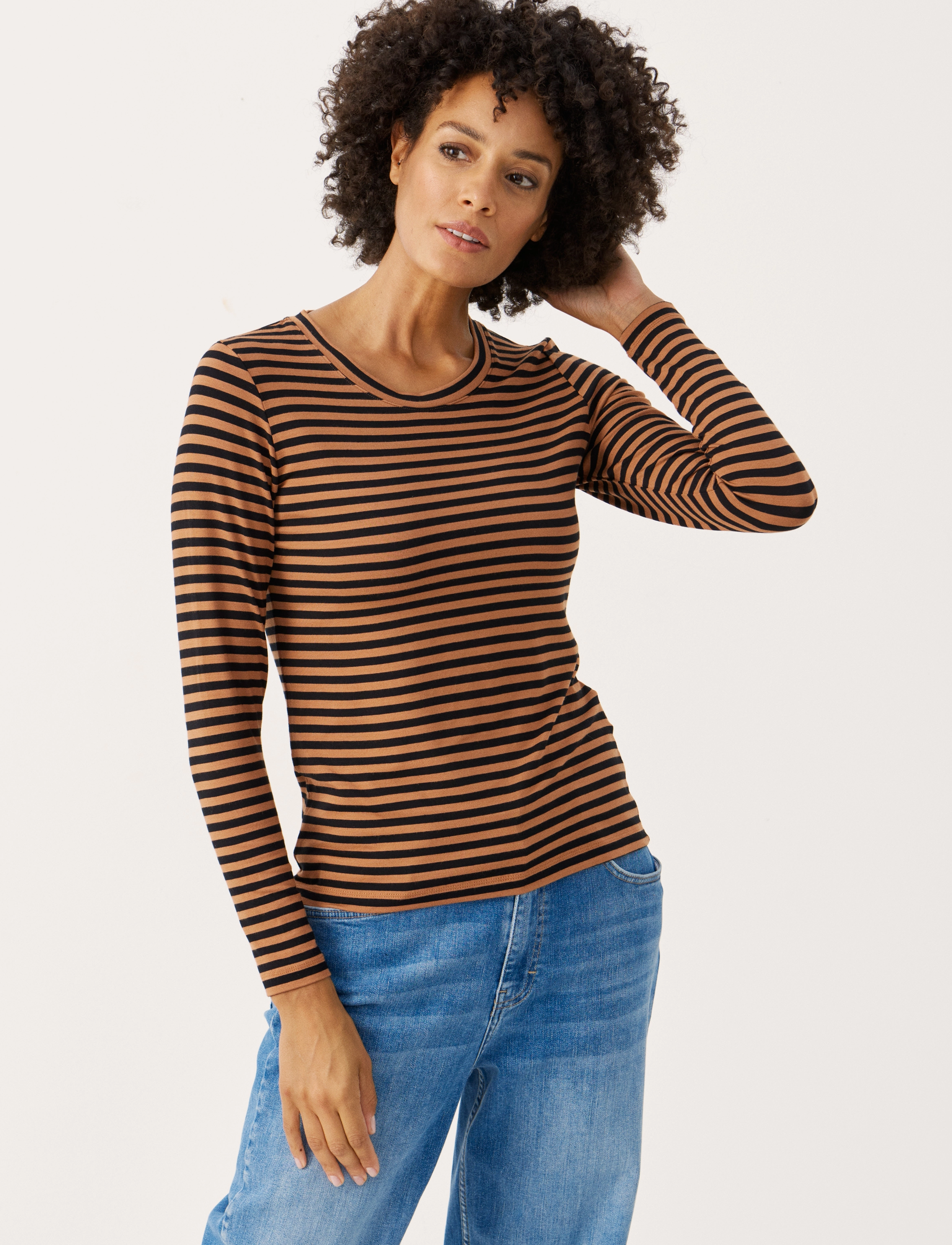 Part Two - EmajaPW TS - argan oil stripe - 2