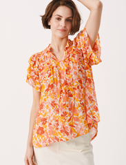 Part Two - SinnaPW BL - short-sleeved blouses - pink gradient print - 2