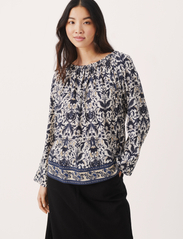 Part Two - SemiraPW BL - long-sleeved blouses - navy block print - 2