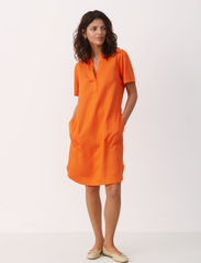 Part Two - AminasePW DR - midi kjoler - mandarin orange - 3