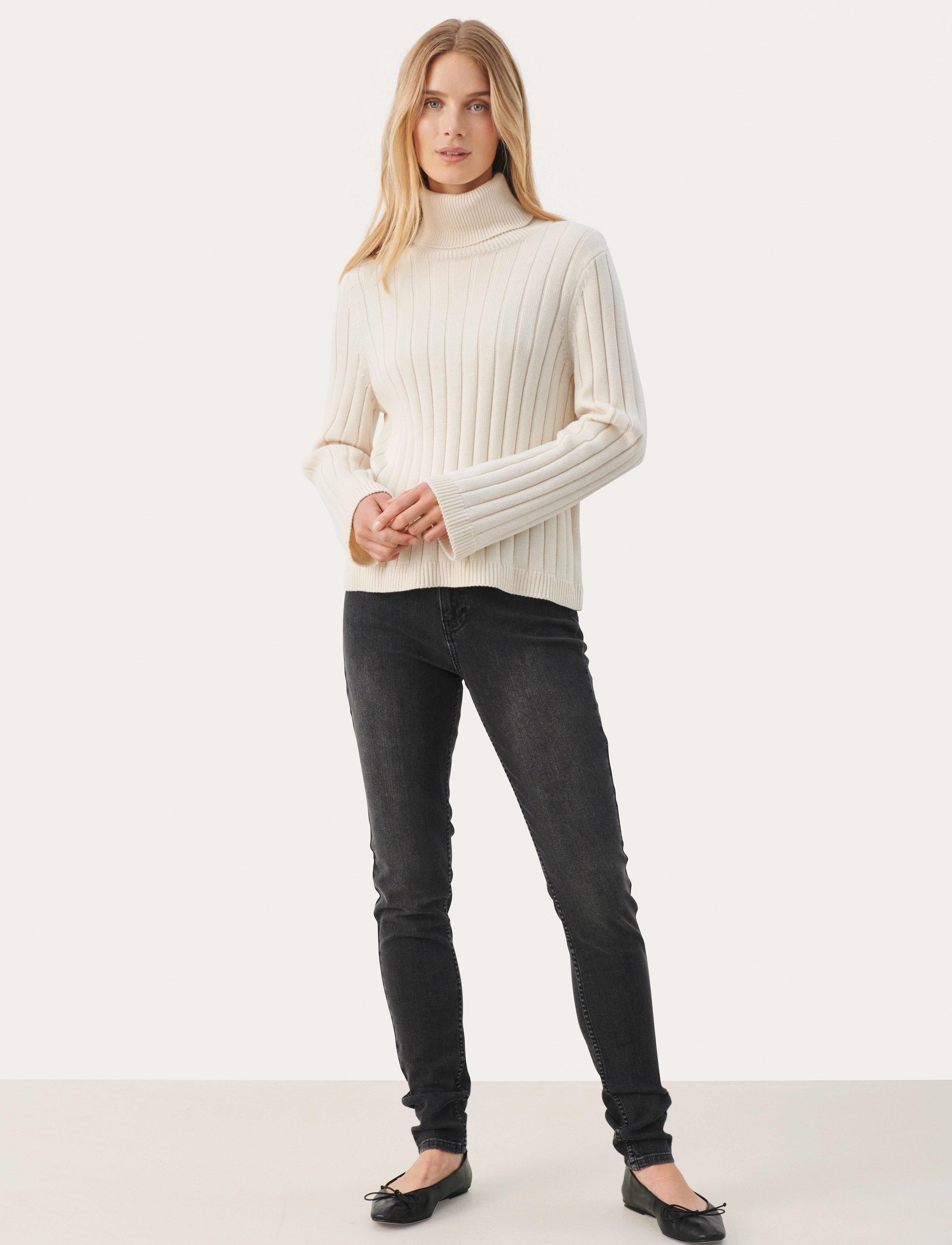 Part Two - CallunaPW PU - whitecap gray - 4