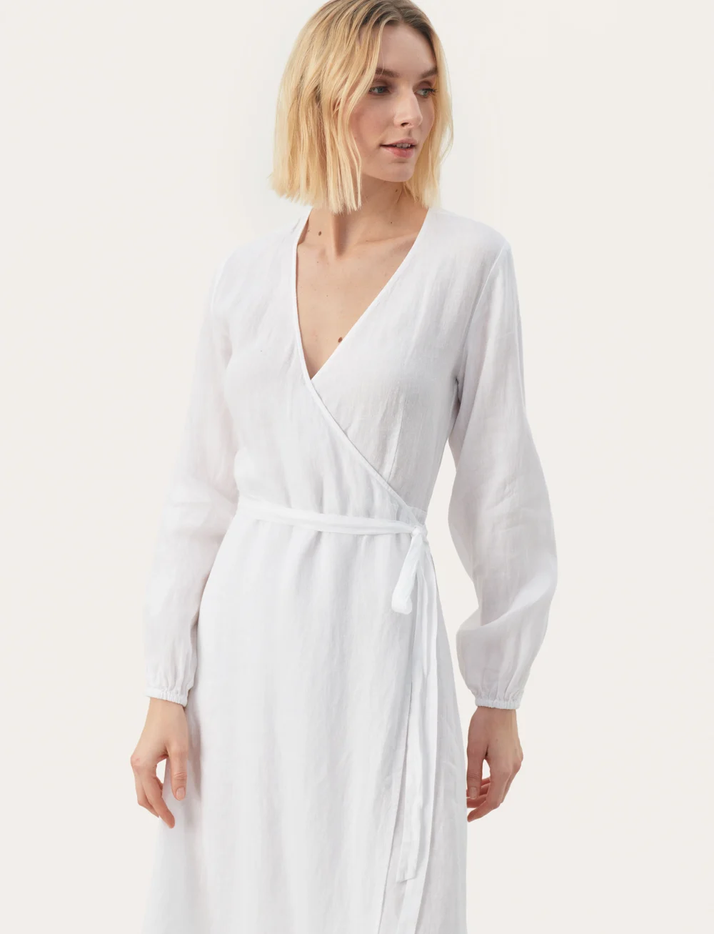 Part Two - ElinoraPW DR - confirmation - bright white - 0