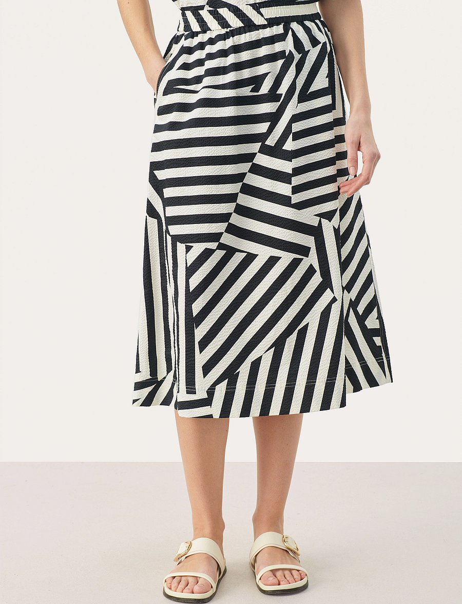 Part Two - EmmelinePW SK - midiseelikud - deconstructed stripe - 0