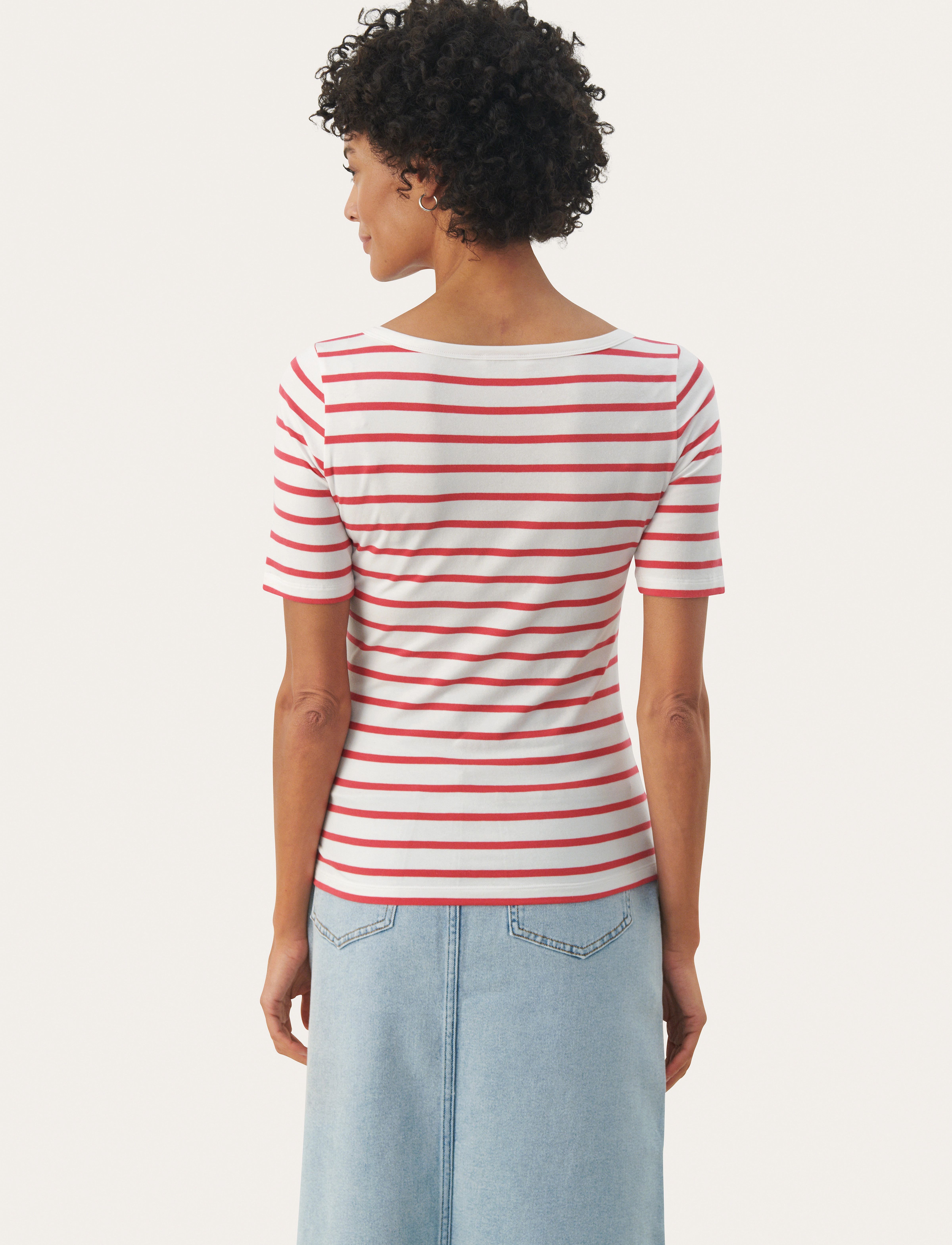 Part Two - EamajaPW TS - claret red strripe - 4