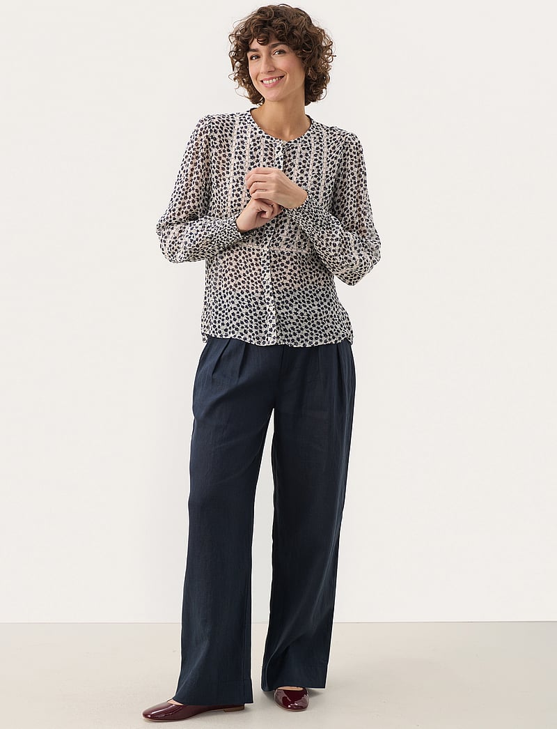 Part Two - NesmaPW SH - langärmlige blusen - navy mini grid flower - 3