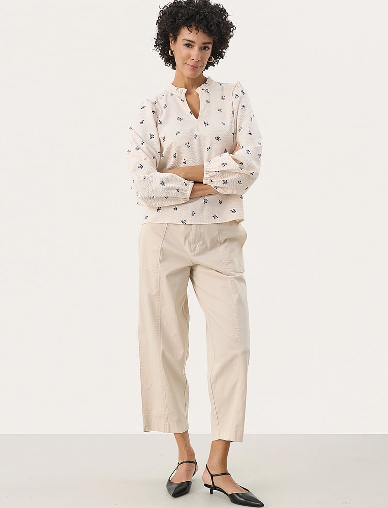 Part Two - EimyPW BL - långärmade blusar - blue bouquet print - 3