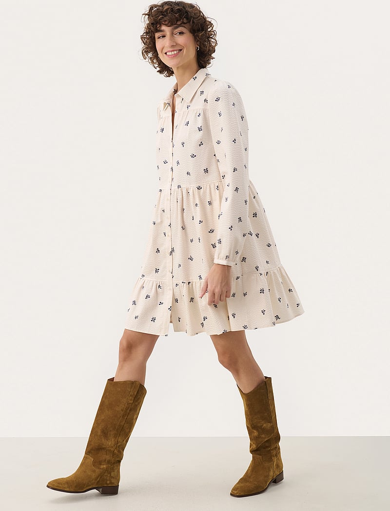 Part Two - NanenaPW DR - t-shirt-kleider - blue bouquet print - 3