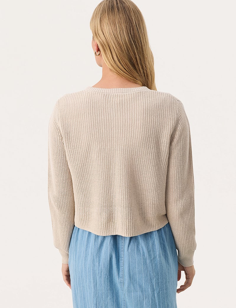 Part Two - GigiaPW CA - kardiganid - french oak - 4