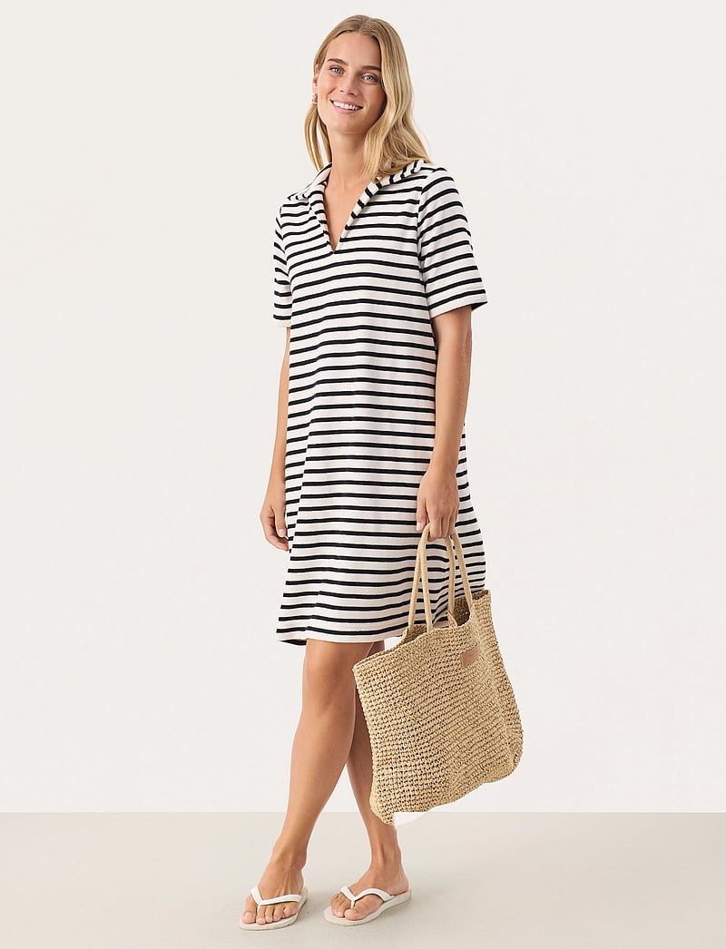 Part Two - RosittaPW DR - vabaaja kleidid - black and eggnog stripe - 3