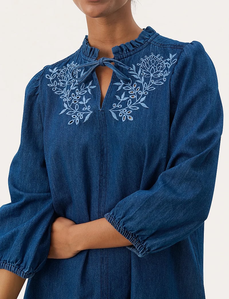 Part Two - TashaPW DR - jeanskleider - medium blue denim embroidery - 5