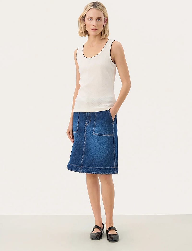 Part Two - JuliannesPW TO - tanktops - eggnog - 3