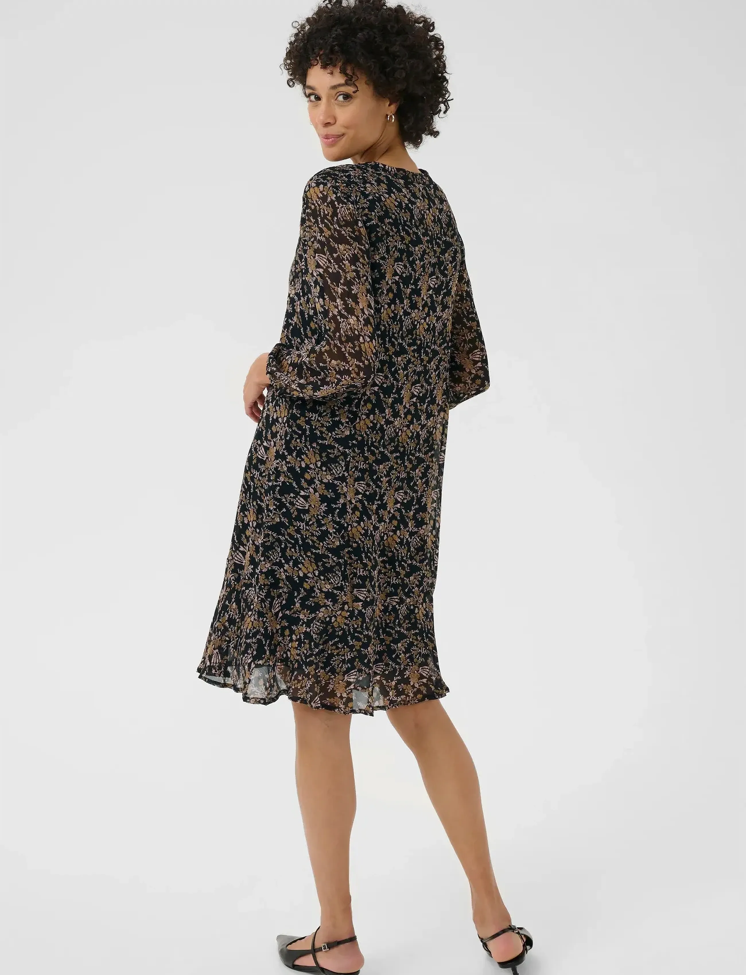 Part Two - ElkasPW DR - skjortekjoler - black flower bouquet print - 4