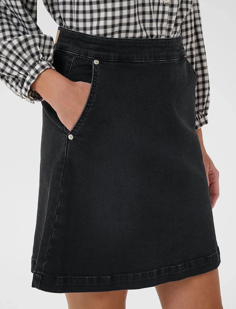 Part Two - SaigePW SK - jeanskjolar - washed black denim - 0