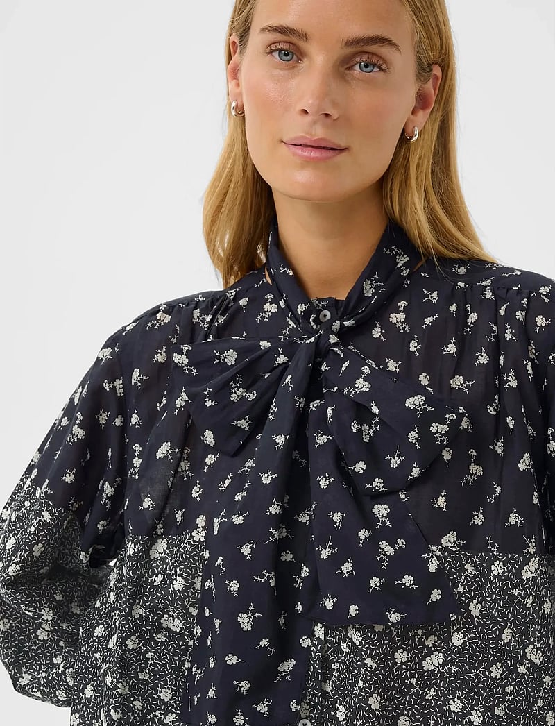 Part Two - YaninaPW BL - langærmede bluser - dark navy fragile print - 5