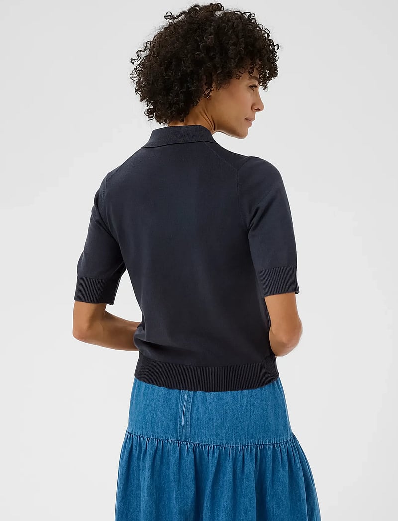 Part Two - AnettiPW PU - sviitrid - after midnight - 4