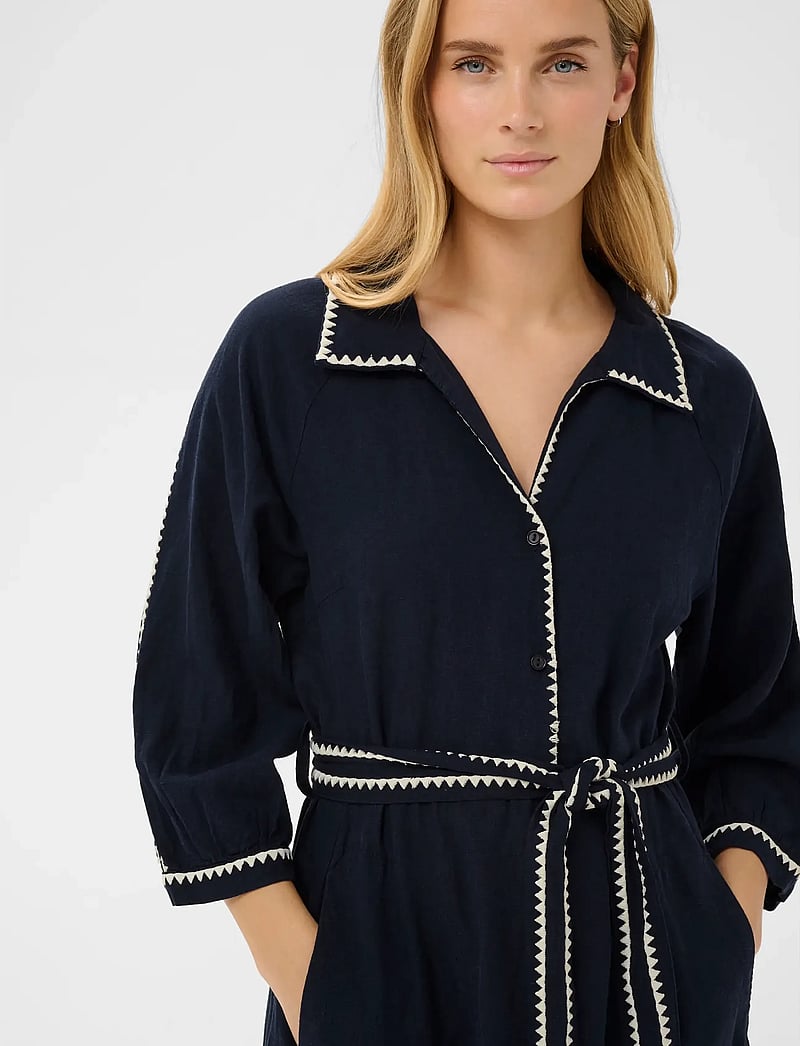 Part Two - SiciliasPW DR - hemdkleider - after midnight - 5