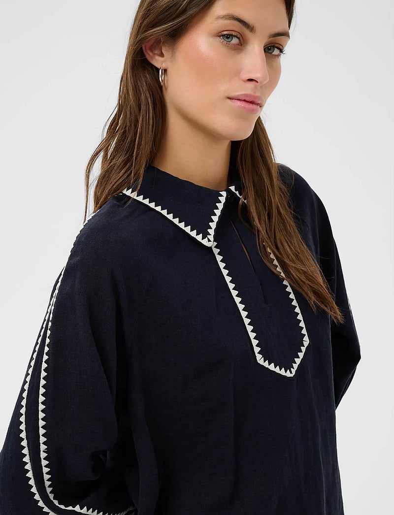 Part Two - AimyPW BL - pikkade varrukatega särgid - after midnight - 5