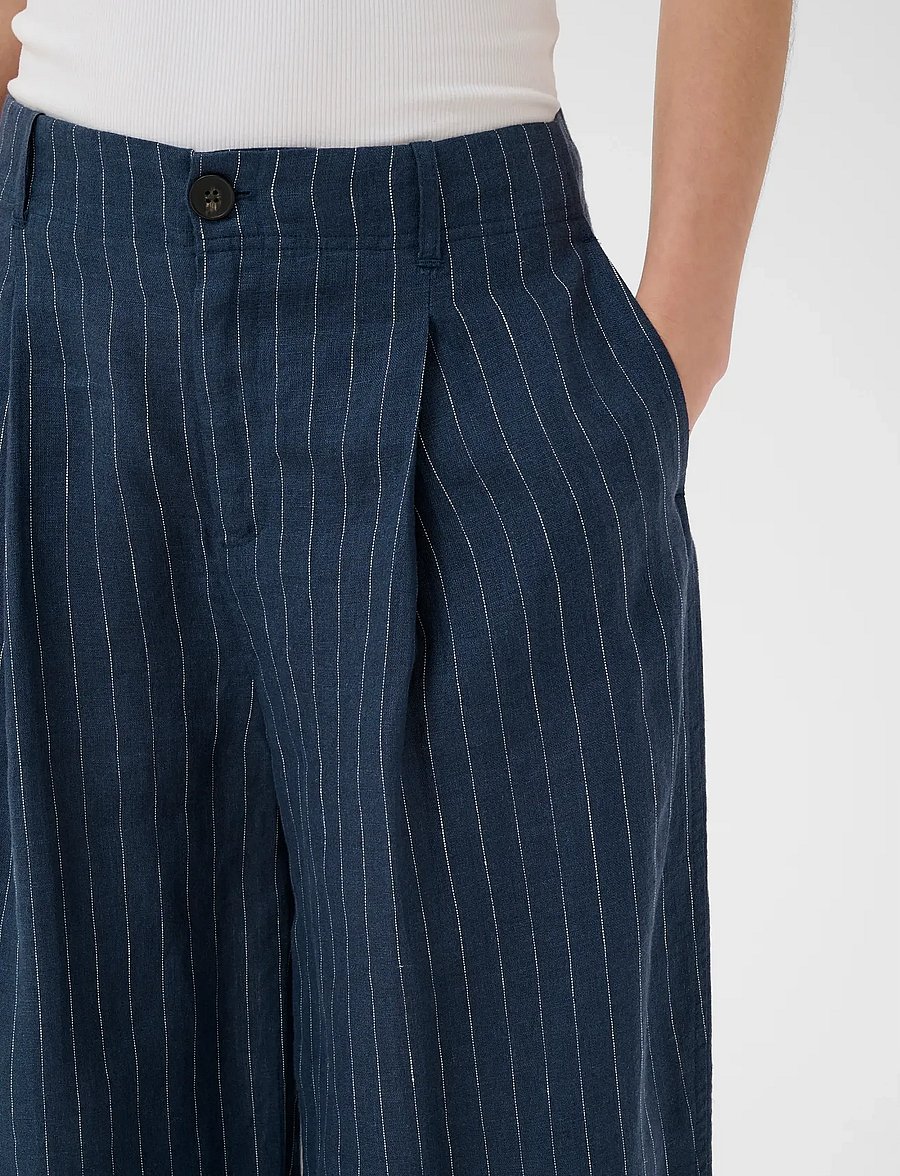 Part Two - NettasPW PA - barrel trousers - blue nights pinstripe - 5