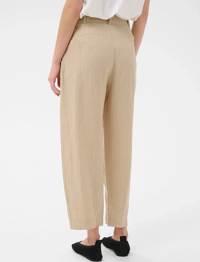 Part Two - NettasPW PA - barrel-hosen - neutral pinstripe - 4