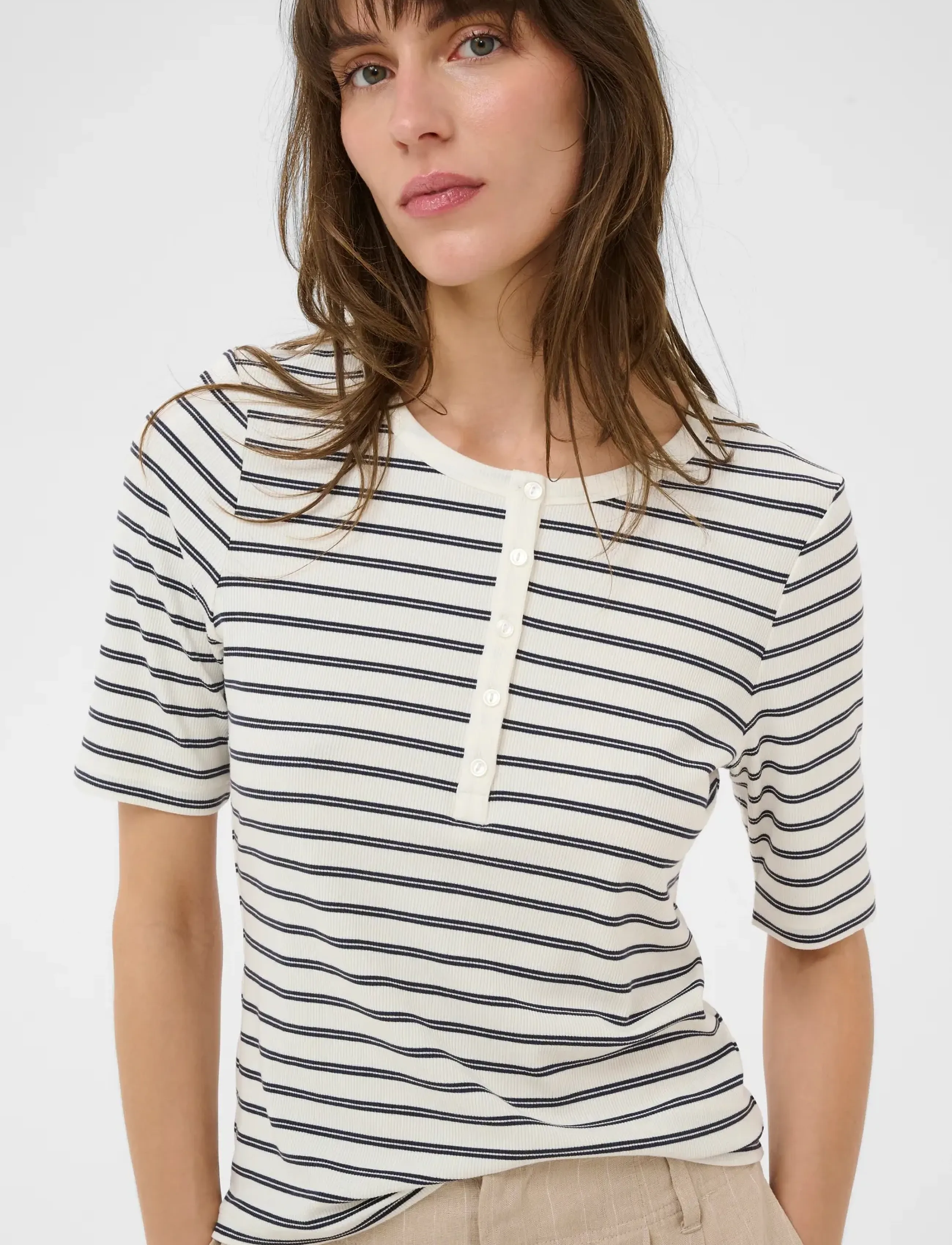 Part Two - AngelinaPW TS - black stripe - 5
