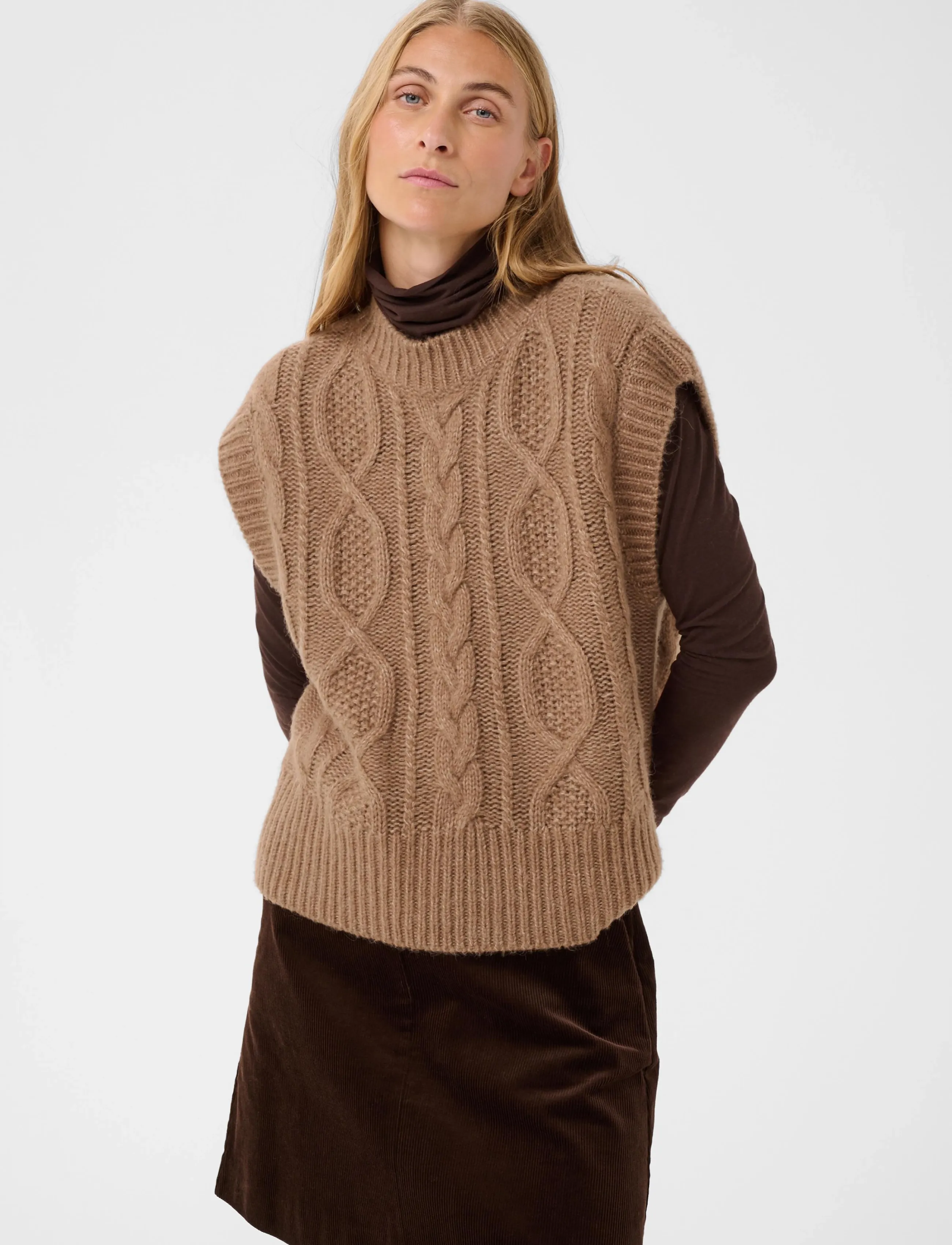 Part Two Chaninapw Waistcoat stickade västar dam – bild 5