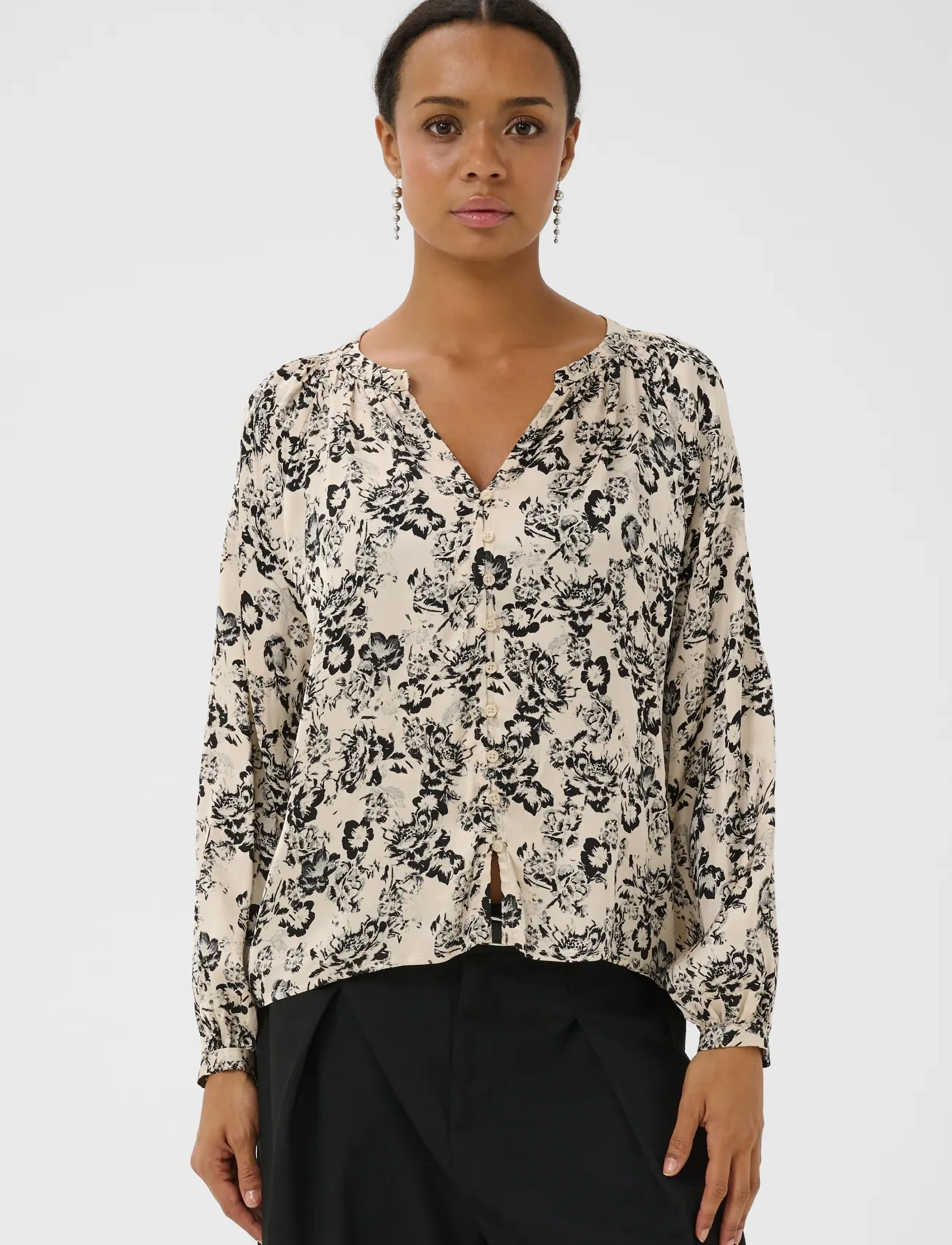 Part Two - DoaaPW Blouse - long sleeved blouses - black gradient flower - 0
